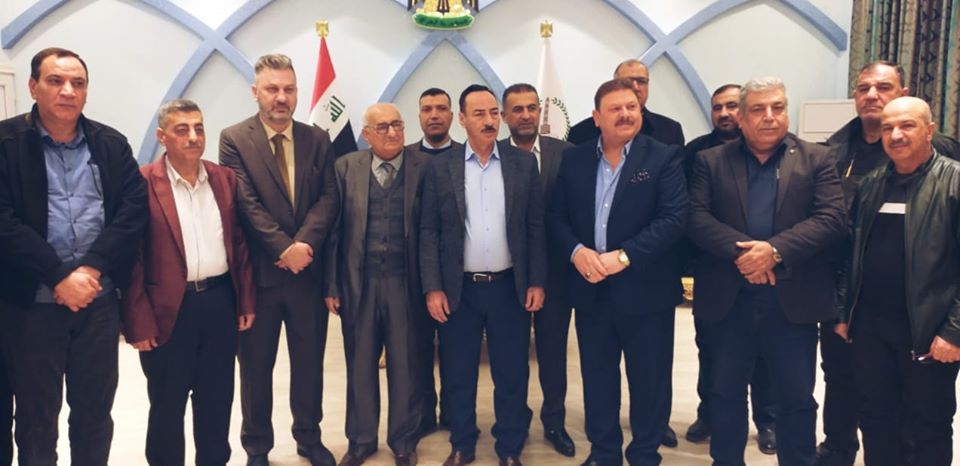المكاتب الصيرفية في الموصل خلال لقائهم مع المحافظ