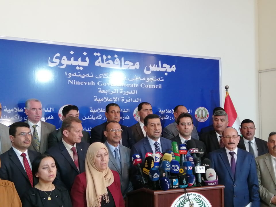 محافظة مع المحافظ منصور المرعيد-3