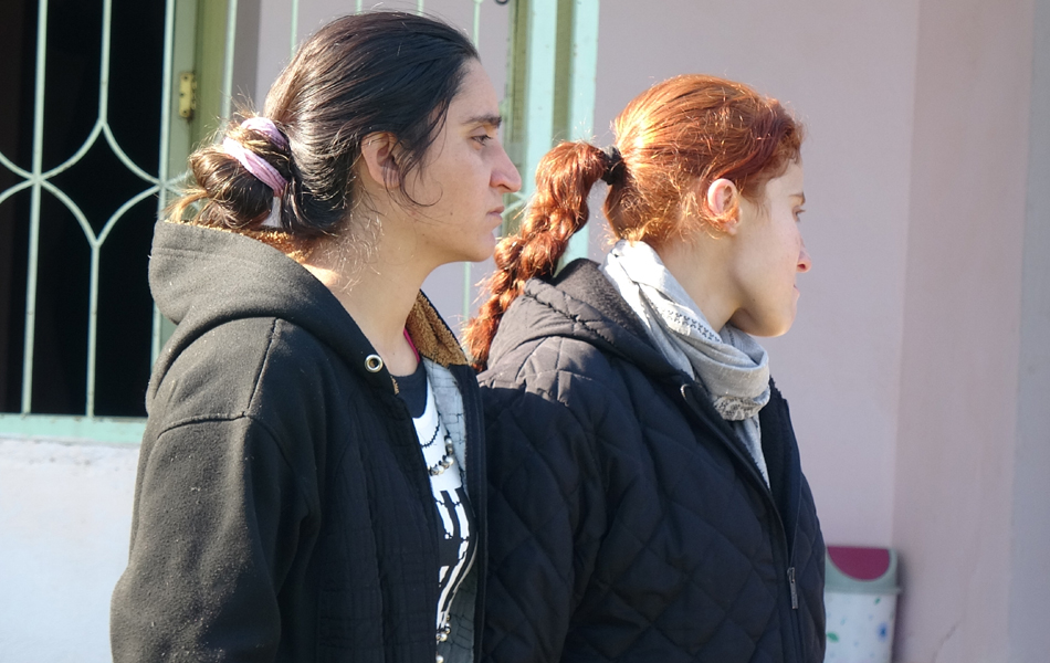 Two Ezidi survivors fled ISIS atrocities in an IDP camp in Syria. Photo by KirkukNow.