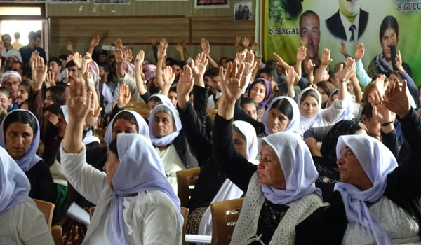 Sincar, Ekim 2018, Yezidi Demokratik Özgürlük Partisi’nin (PADI) seçimlerinde oylama yapılıyor. Fotoğraf: KirkukNow