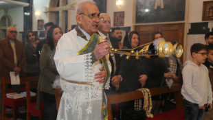 Fotoğraflarla Kerkük'teki Aile Süryani Katolik Kilisesi'nde Noel ayini