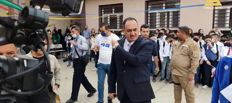 Kerkük Eğitim Müdüründen gazetecilere; “Dışarı çıkın!”