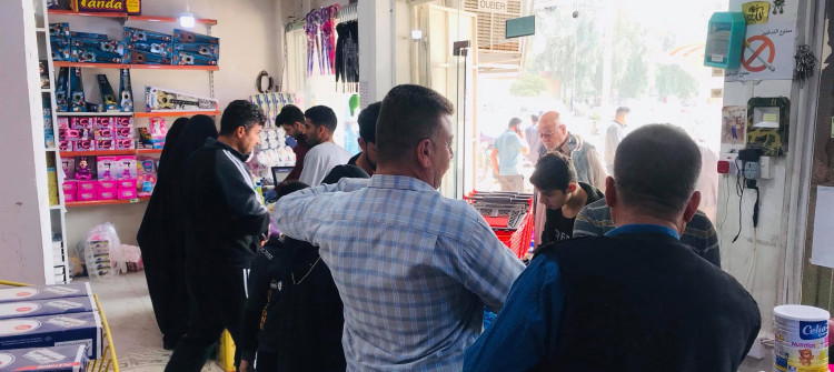 Kerkük halkı aylık payı bekliyor