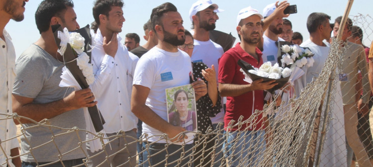 حكومەت حەوت مانگە هەڵدانەوەی گۆڕە بە كۆمەڵەكانی شنگالی راگرتووە
