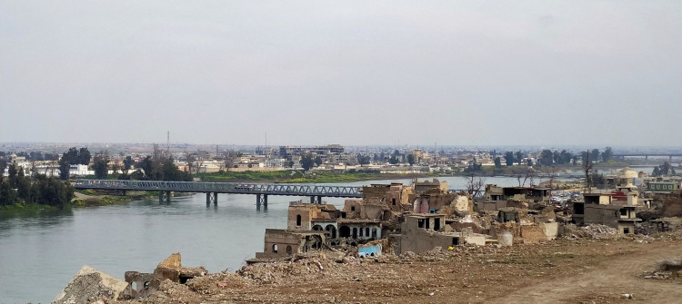 Woman jumps off Mosul’s Old Bridge in apparent suicide