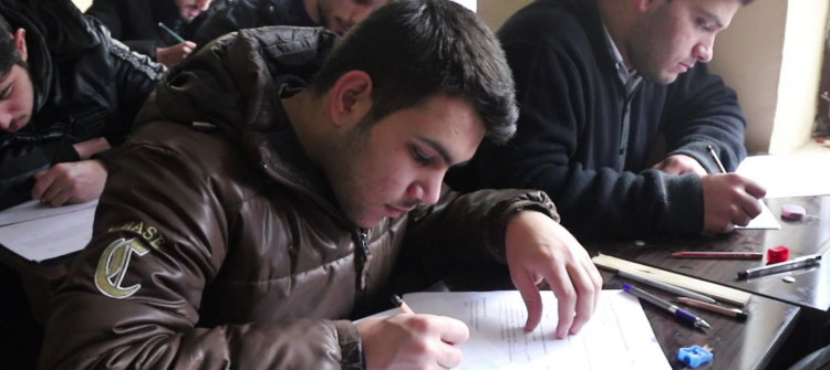 ١٠ الاف متقدم للامتحانات الخارجية في نينوى