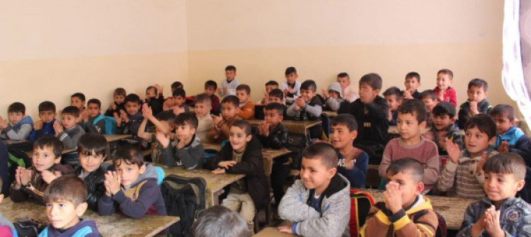 Talafer "birkaç problemlerle" okul başlar