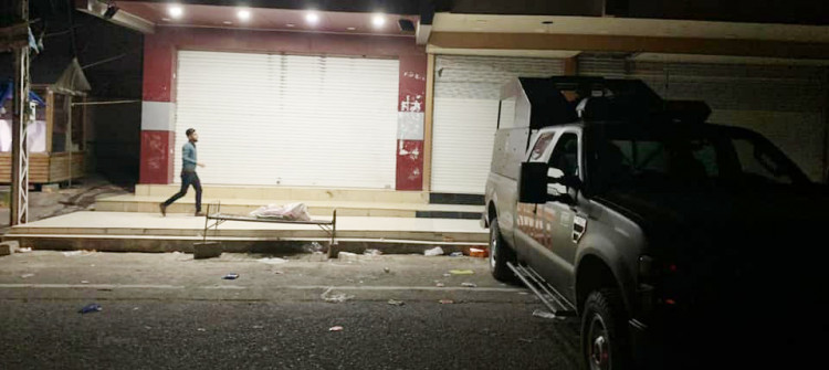 Security forces shut down local markets amid restricting coronavirus measures