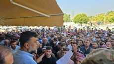 ئاوارەكان بە "لێشاو" دەگەڕێنەوە<br>فەرمانگەی كۆچ بەرگەی قەرەباڵغی نەگرت و دەیانەوێت بچنە ناو كەمپ
