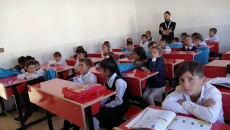 Hundreds of students abandon Kurdish studies for Arabic in Nineveh