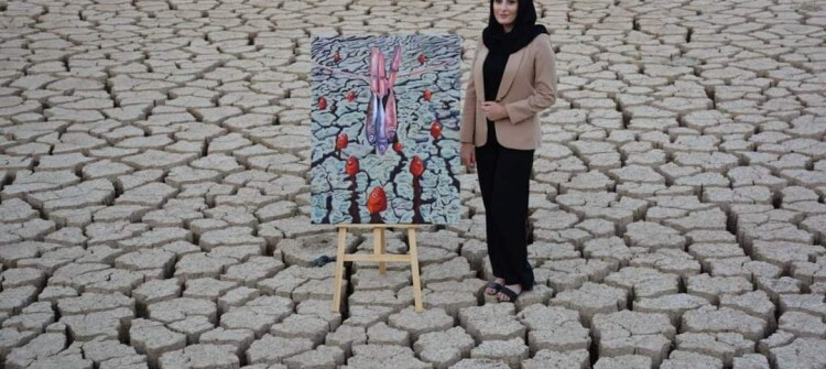 مامۆستا گوڵاڵە بۆ لوتكە دەڕوانێت