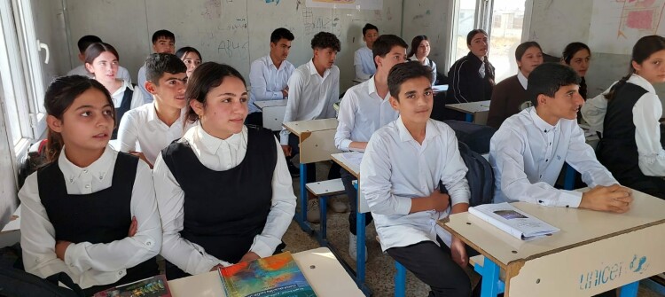 Closing education representations in Kurdistan Region “threatens” future of 155,000 pupils