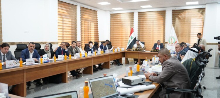 مجلس محافظة نينوى يقر موازنة البترودولار ويصدر قرارات لحماية البيئة