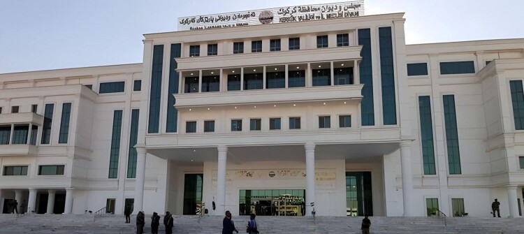 Valilik Türkmenlerde, güç kimde?