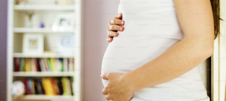 خدمات مجانية للأم والجنين في 74 مؤسسة صحية بالسليمانية