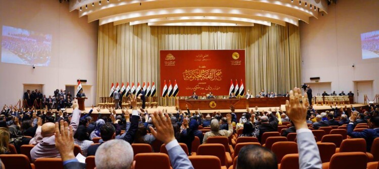 نساء العراق أمام فرصة لمشاركة سياسية أقوى في البرلمان القادم... الخطوة بحاجة لتمهيد قانوني