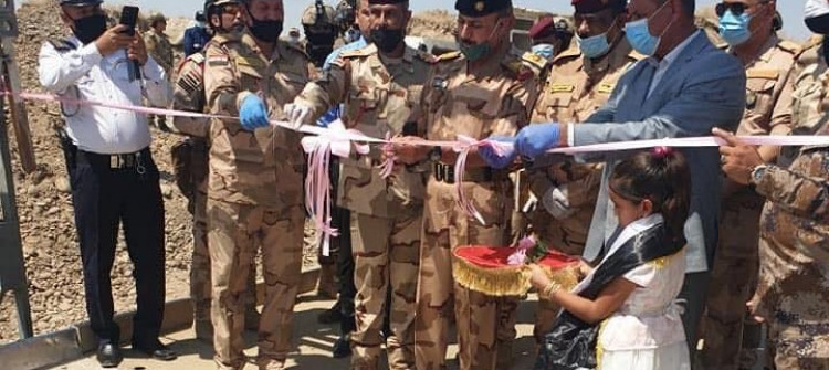 وسط دعوات لاكمال الجسر الكونكريتي..<BR> إعادة افتتاح الجسر العائم في القيارة بعد شهرين من تهديمه