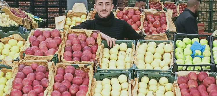 بعد إغلاق علوة خان التمر<br>  أسعار الفواكه والخضار تتضاعف في كركوك