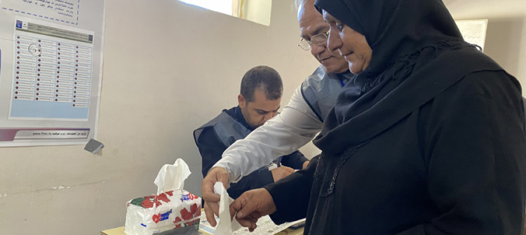 Kerkük'te 13 oy makinesi arızalandı