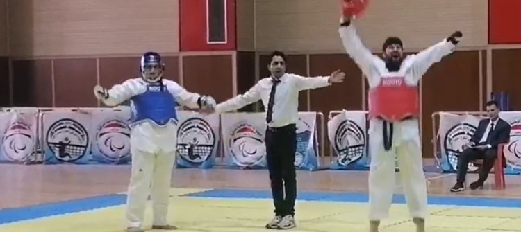 لە پاڵەوانێتییەكی خاوەن پێداویستیی تایبەتدا<br>پاڵەوانەكەی دوزخورماتوو لەسەر ئەركی خۆی بەشداریی كرد