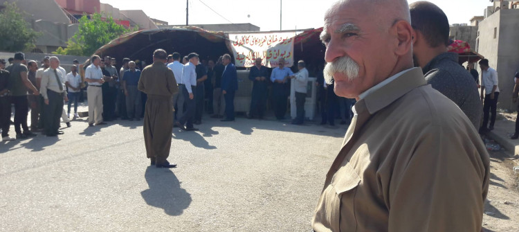 Kakeiler, Kakei gencine hakaret eden iki kişiyi affetti!
