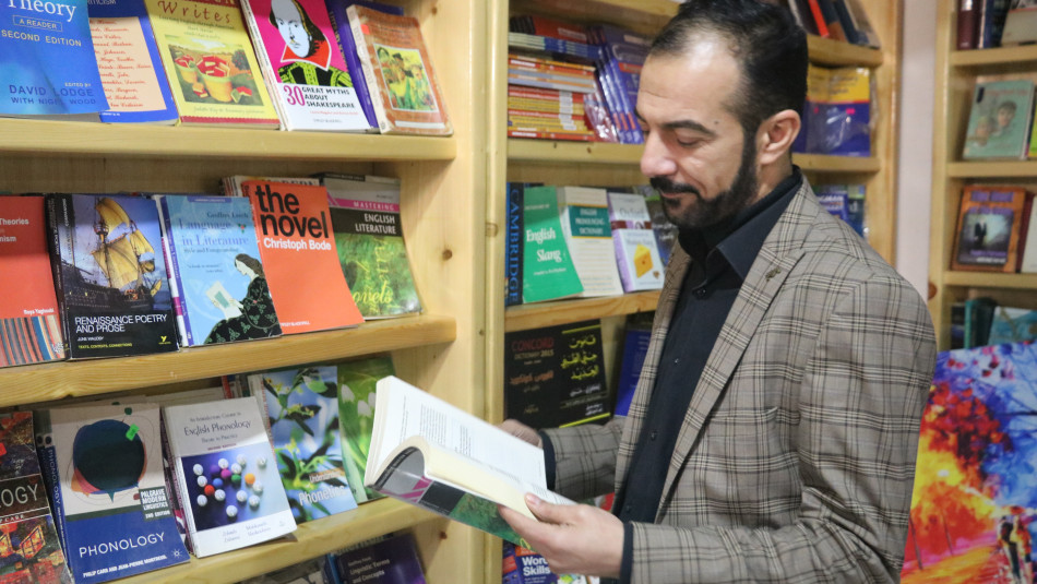 كتێبخانه‌ بچوكه‌كه‌یان سوتاند، به‌ڵام كتێبخانه‌یه‌كی گه‌وره‌تری كرده‌وه‌