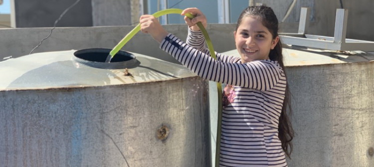 له‌ لافاوه‌وه‌ بۆ كه‌مئاوی<br>ئـاواره‌كان لـه‌ گه‌ڕانه‌وه‌شدا نـاحه‌سێنه‌وه‌