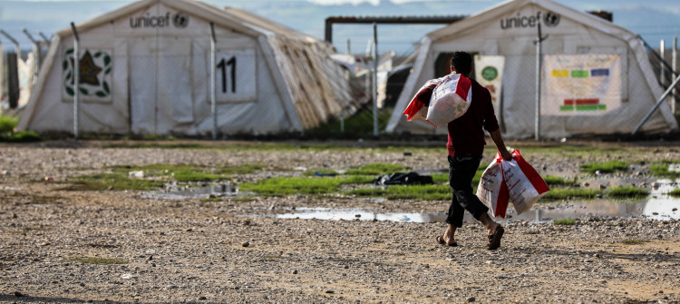 نــاسـنامـه‌ ده‌درێته‌وه‌ بـه‌ ئــاواره‌كان